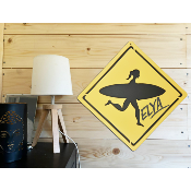 Plaque Signalétique Surf personnalisée - Chambre d'Enfant - motif Surf fille